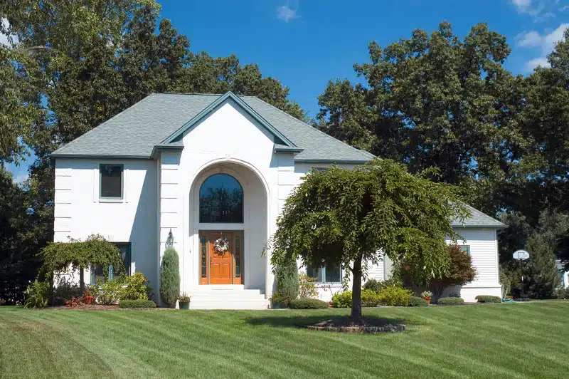 House with arched window