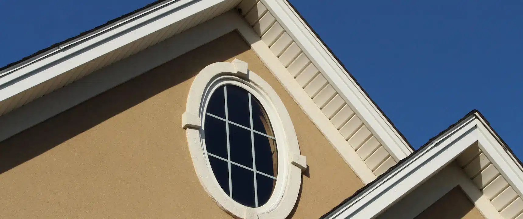 gable roof in tip top shape