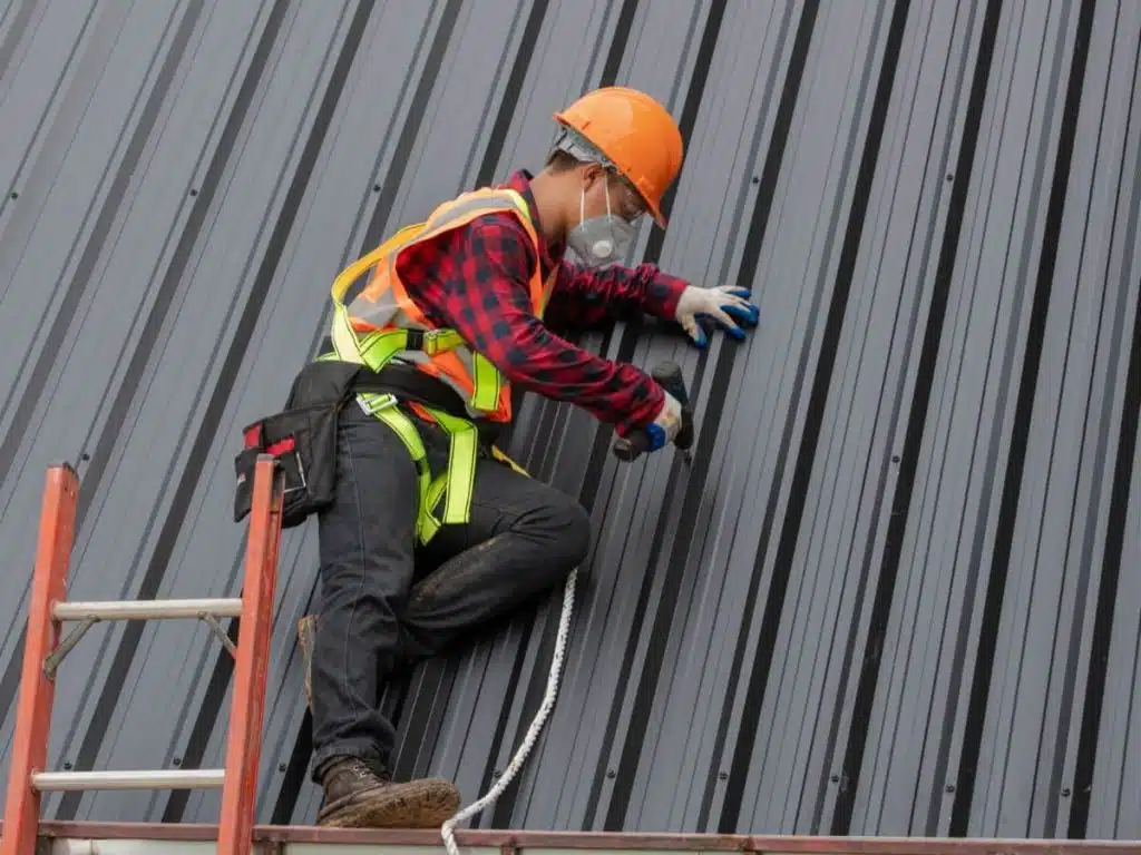Working with a Roofing Professional for Installation