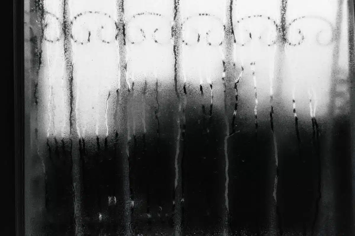 How to Get Rid of Fog or Condensation Inside Your Windows