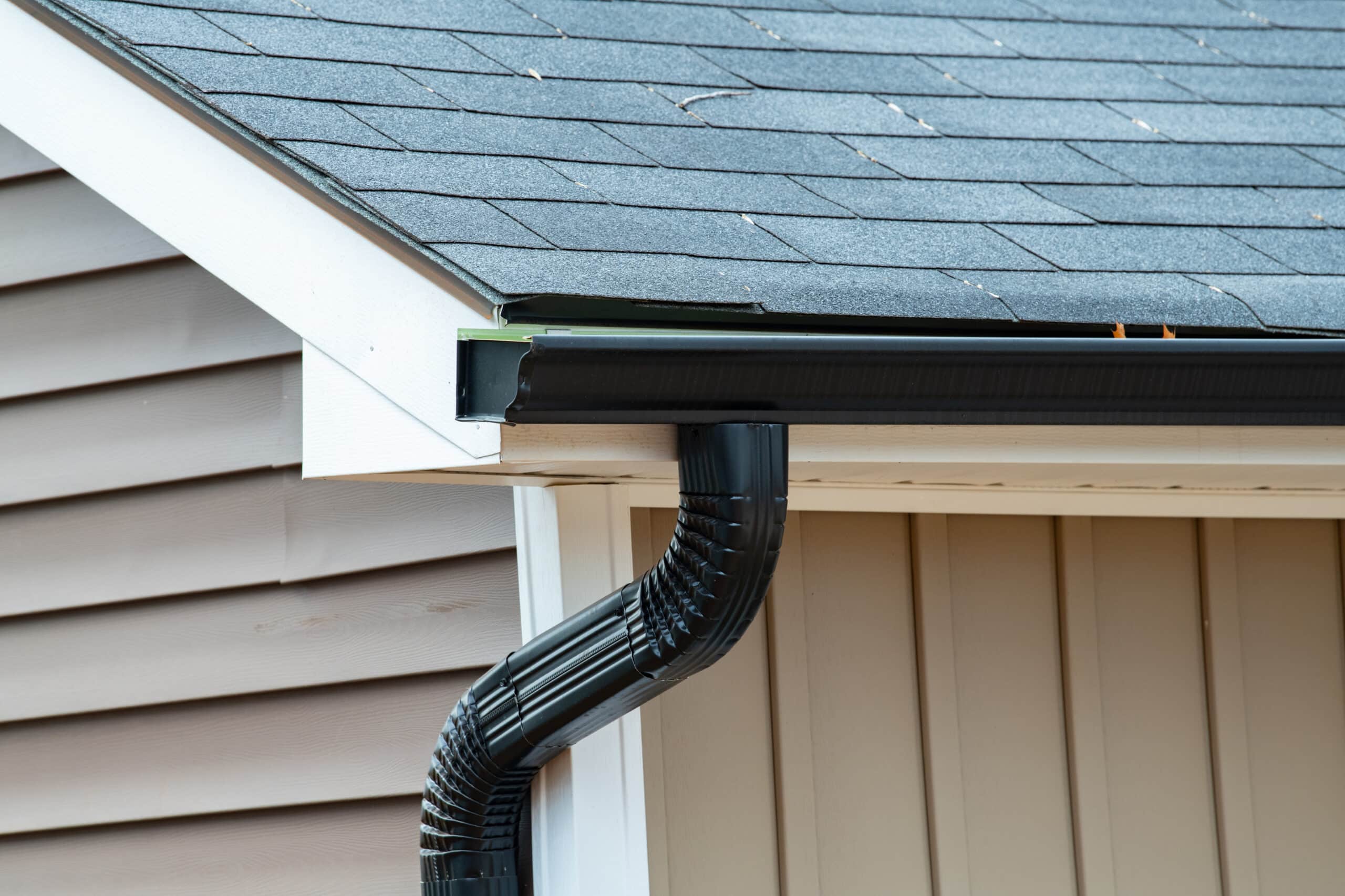 aluminum gutter installation